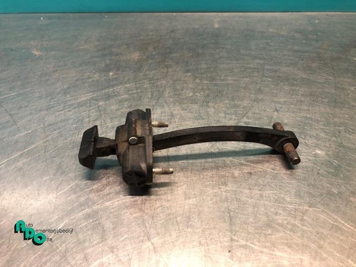 Attrape-porte bus/utilitaire gauche d'un Citroen Nemo (Nemo, Autos : Pièces & Accessoires, -, 3 mois de garantie, Utilisé, -