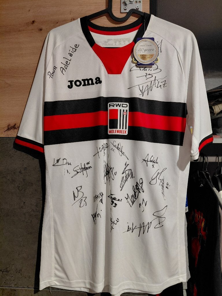 Maillot Collector RWDM (Saison 2018-2019)  Entièrement Signé, Collections, Envoi, Neuf, Maillot