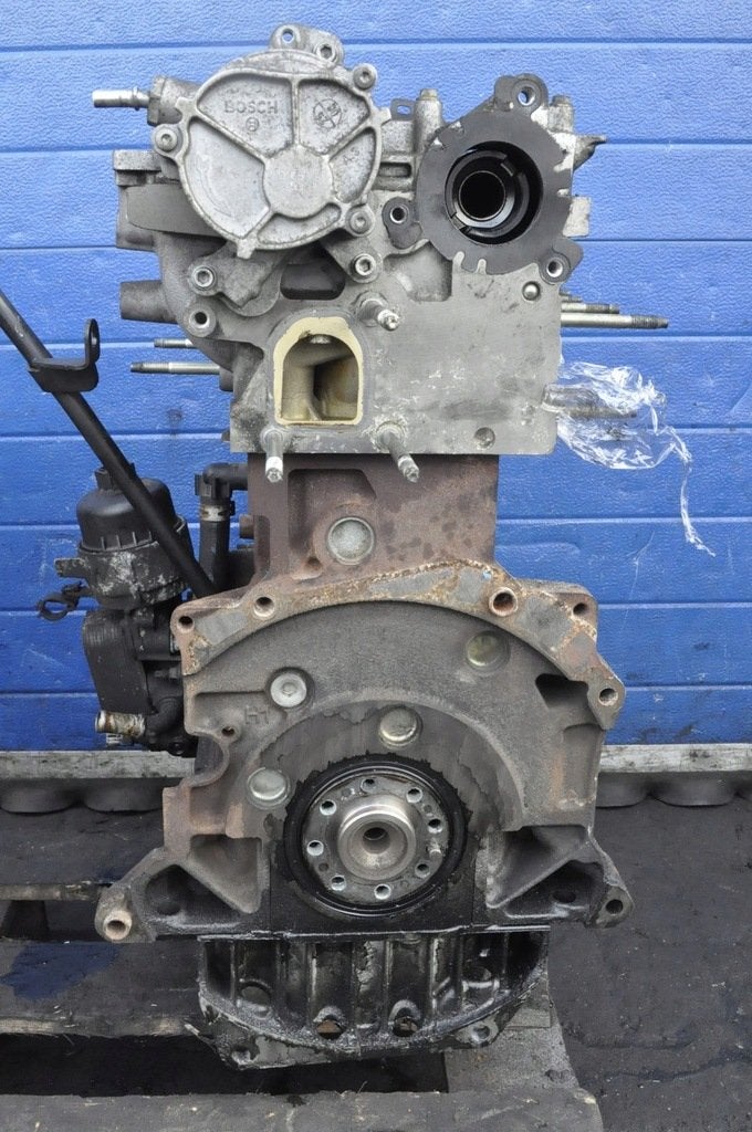Moteur D4204T Nu VOLVO V70 S40 C30 V50, Autos : Pièces & Accessoires, Envoi, Utilisé, Skoda
