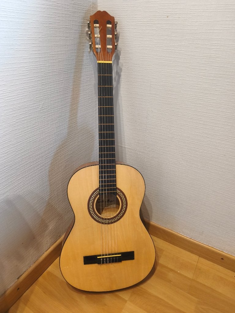 Guitare enfant, Musique & Instruments, Instruments à corde | Guitares | Acoustiques, Enlèvement, Comme neuf, Guitare classique ou espagnole