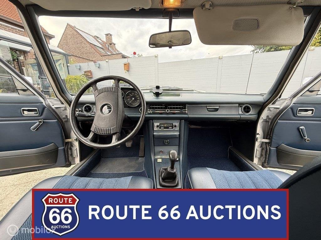 Mercedes-Benz 230 (W115) | 1975 | Route 66 Auctions, foto 2