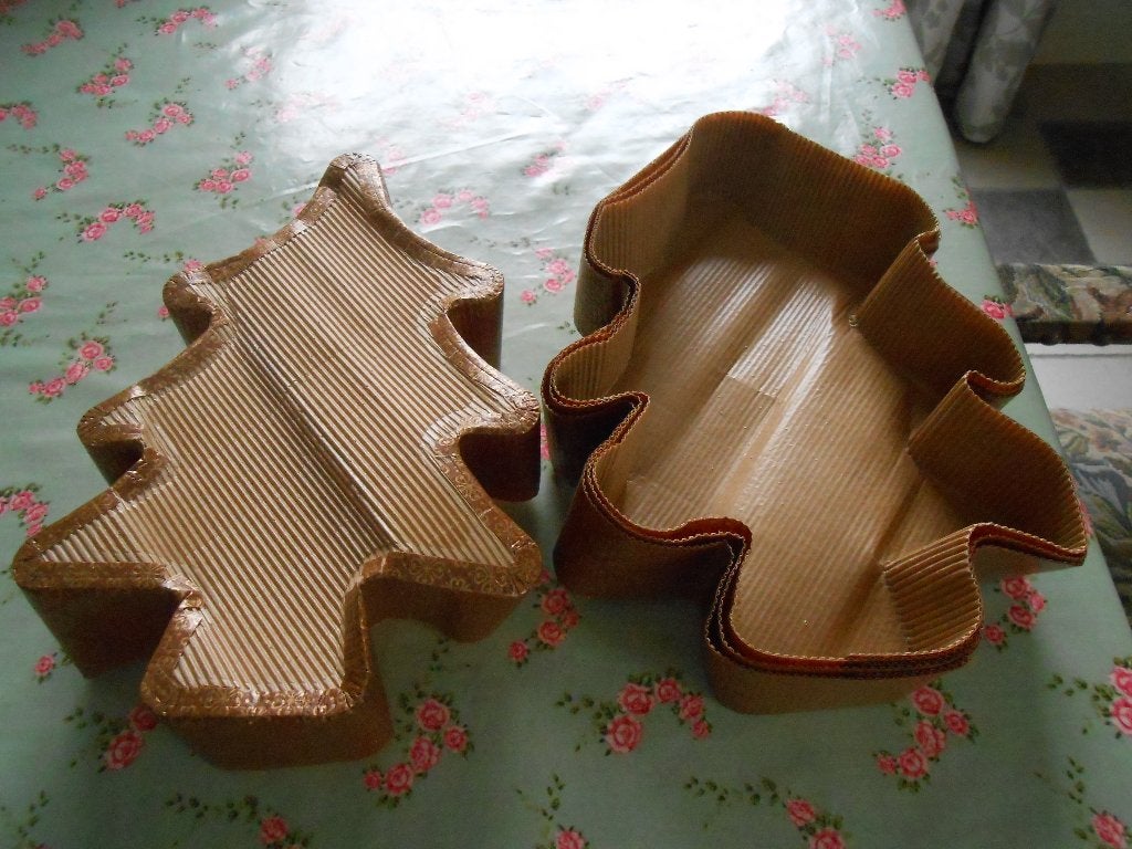 4 " kartonnen" bakvormen kerstboom NIEUW, Hobby & Loisirs créatifs, Confection de Gâteaux & Cupcakes, Enlèvement ou Envoi