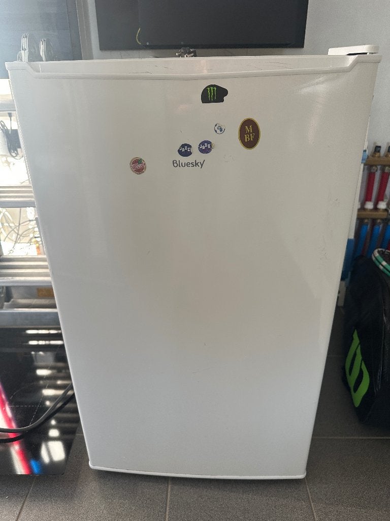 Koelkast, Elektronische apparatuur, Gebruikt, 75 tot 100 liter, 45 tot 60 cm, Met vriesvak