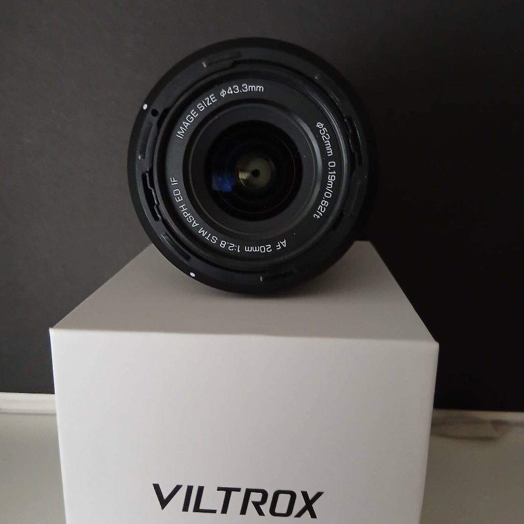 Viltrox 20mm 2.8 emount, Ophalen of Verzenden, Zo goed als nieuw, Groothoeklens