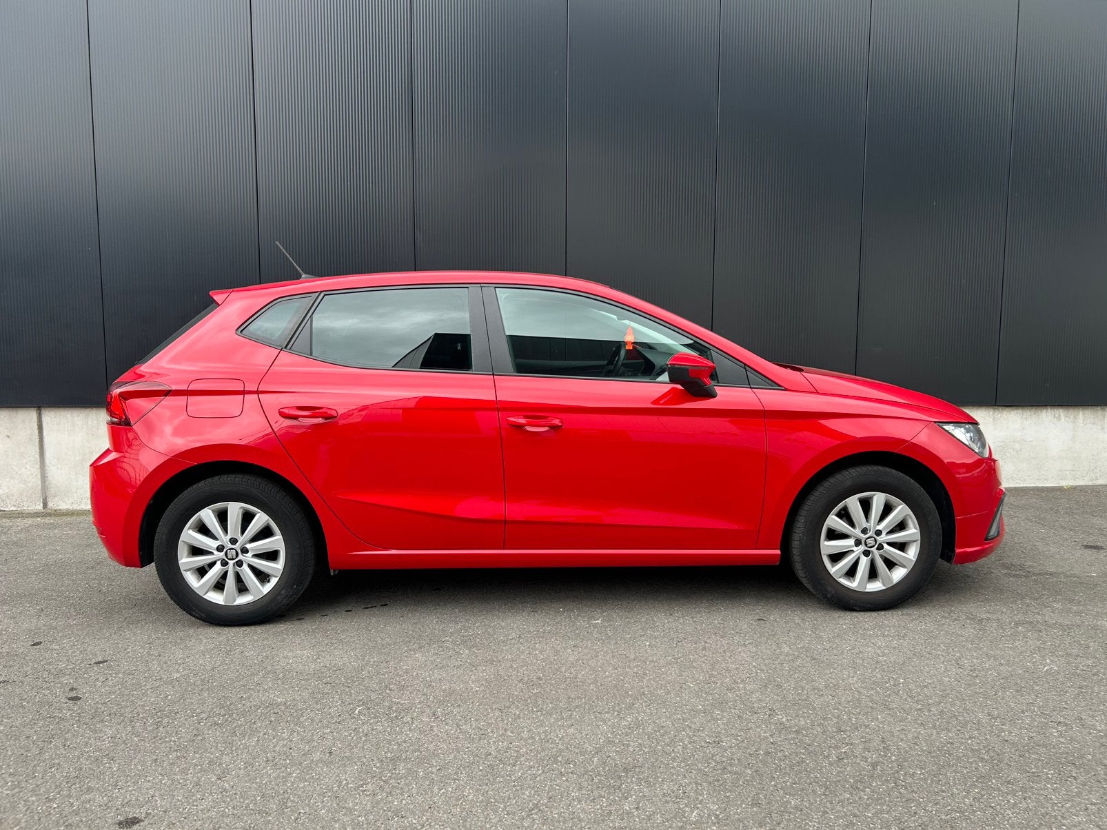 Seat Ibiza 1.0 TGI / CNG+Benzine / Navi / 55000km, Autos, Seat, Euro 6, Entreprise, 5 portes, Berline