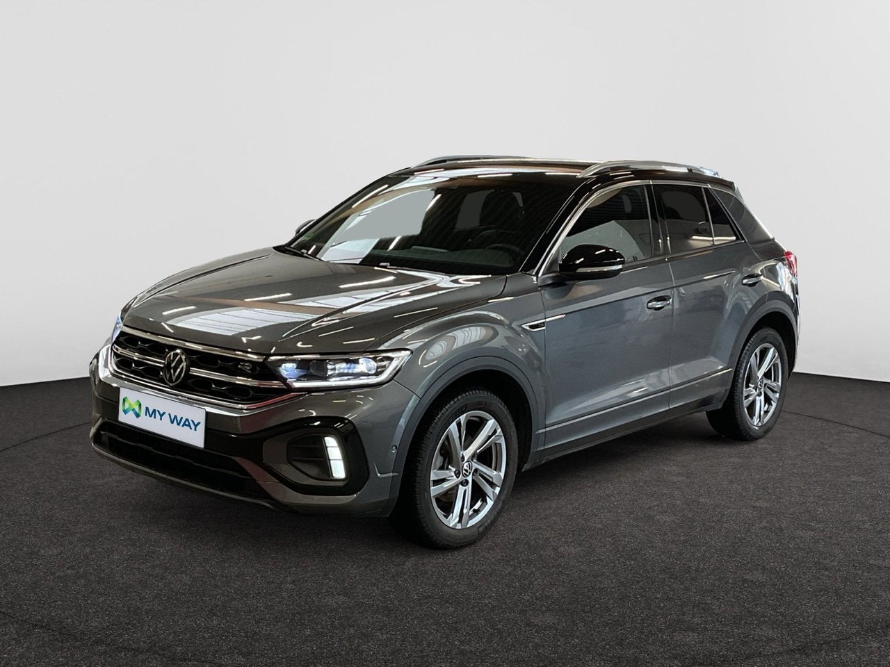 Volkswagen T-Roc R-Line - camera - Carplay - navigatie, https://public.car-pass.be/vhr/10e96a70-92f2-435c-9c26-73d7bf176feb, Handgeschakeld