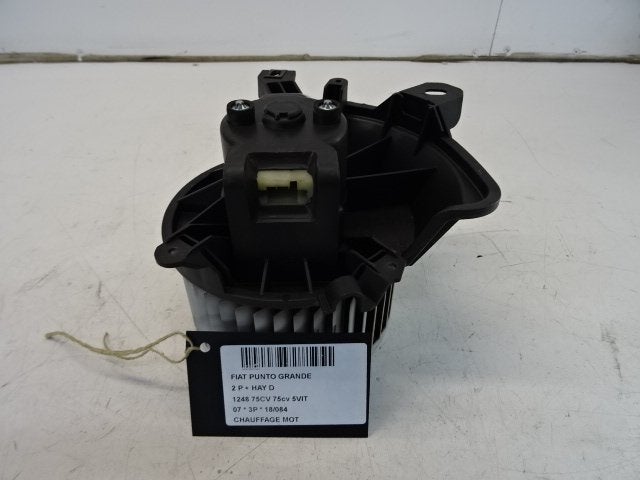 KACHELMOTOR Fiat Grande Punto (199) (01-2005/06-2013), Auto-onderdelen, Gebruikt, Fiat