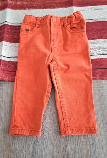 Orchestra oranje broek 6 maand, Kinderen en Baby's, Babykleding | Maat 68, Broekje, Ophalen of Verzenden, Zo goed als nieuw, Jongetje