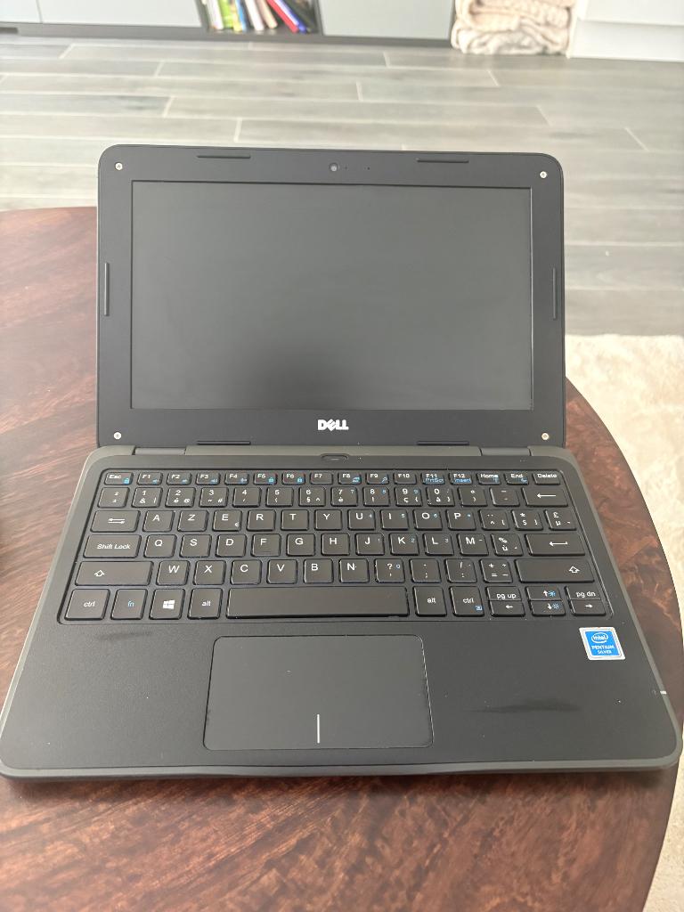 Dell laptop te koop, Enlèvement, Comme neuf, Azerty, SSD