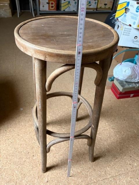 Thonet, Ophalen
