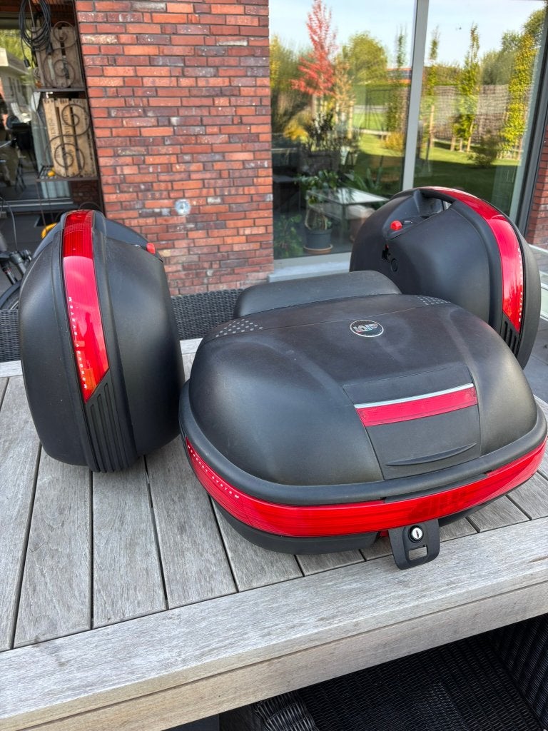 Topkoffer Givi Maxia Case E460, Motoren, Ophalen, Zo goed als nieuw