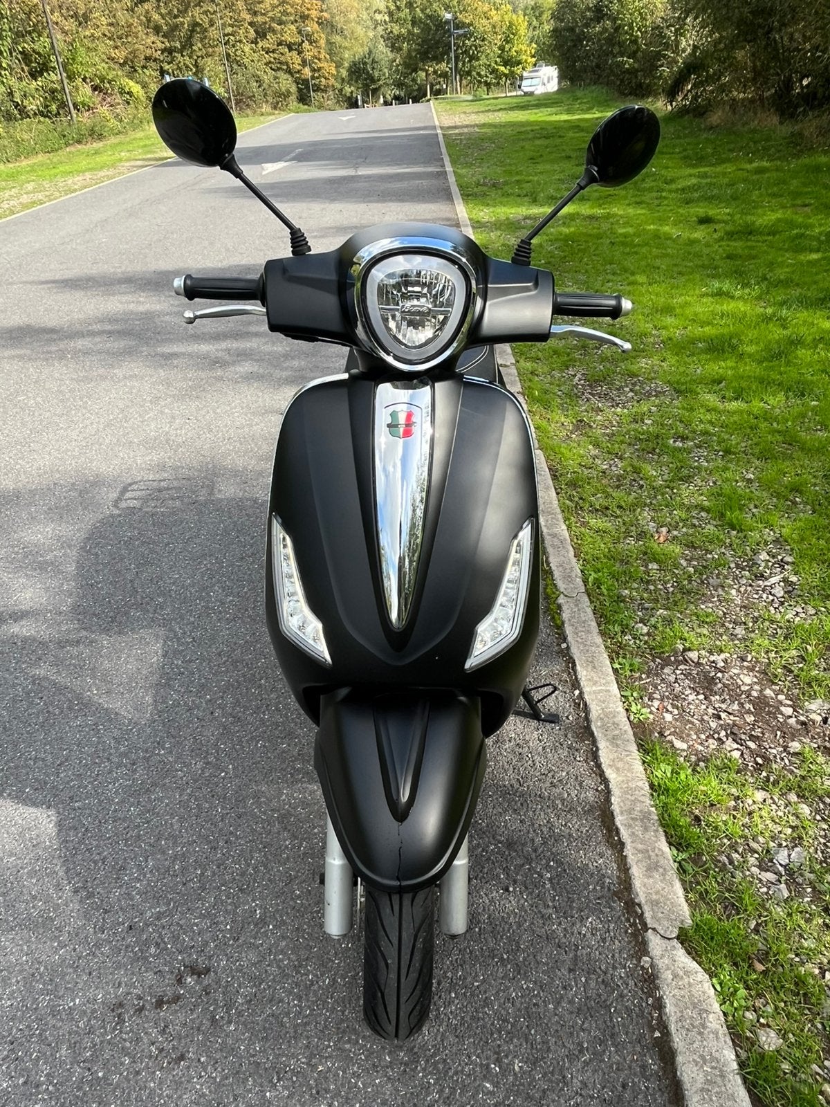 Scooter GTS 50cc, Vélos & Vélomoteurs, Enlèvement, Comme neuf
