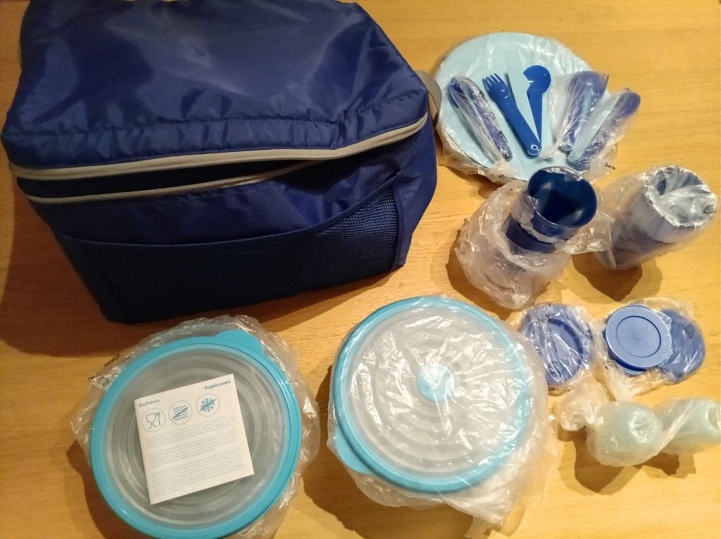 Tupperware reistas en accessoires - nooit gebruikt, 20 tot 30 cm, Blauw, Minder dan 40 cm, Ophalen of Verzenden