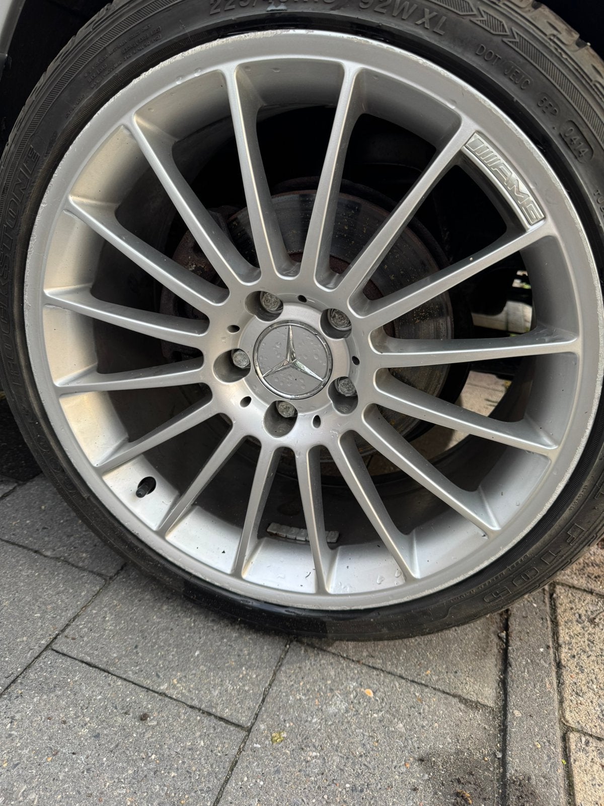 Jantes AMG 18 avec pneus neufs, Autos : Pièces & Accessoires, Pneus & Jantes, Pneus et Jantes, Véhicule de tourisme, Pneus été