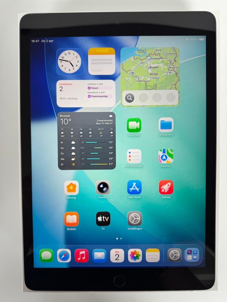 Ipad 10.2 inch 2022 wifi/4g als nieuw doos/lader/hoes, Computers en Software, Apple iPads, Ophalen, Zo goed als nieuw, 64 GB