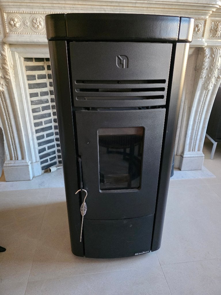 Pelletkachel Angela Evo Extraflame 8 Kw, 3 jaar oud, Ophalen, Gebruikt, Overige brandstoffen, Pelletkachel