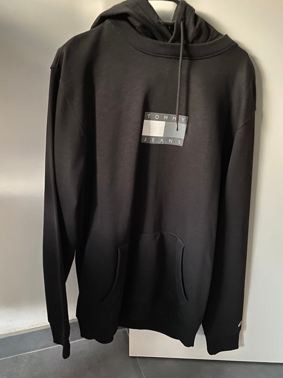 Hoodie Tmy jeans M nieuw, Ophalen of Verzenden, Nieuw