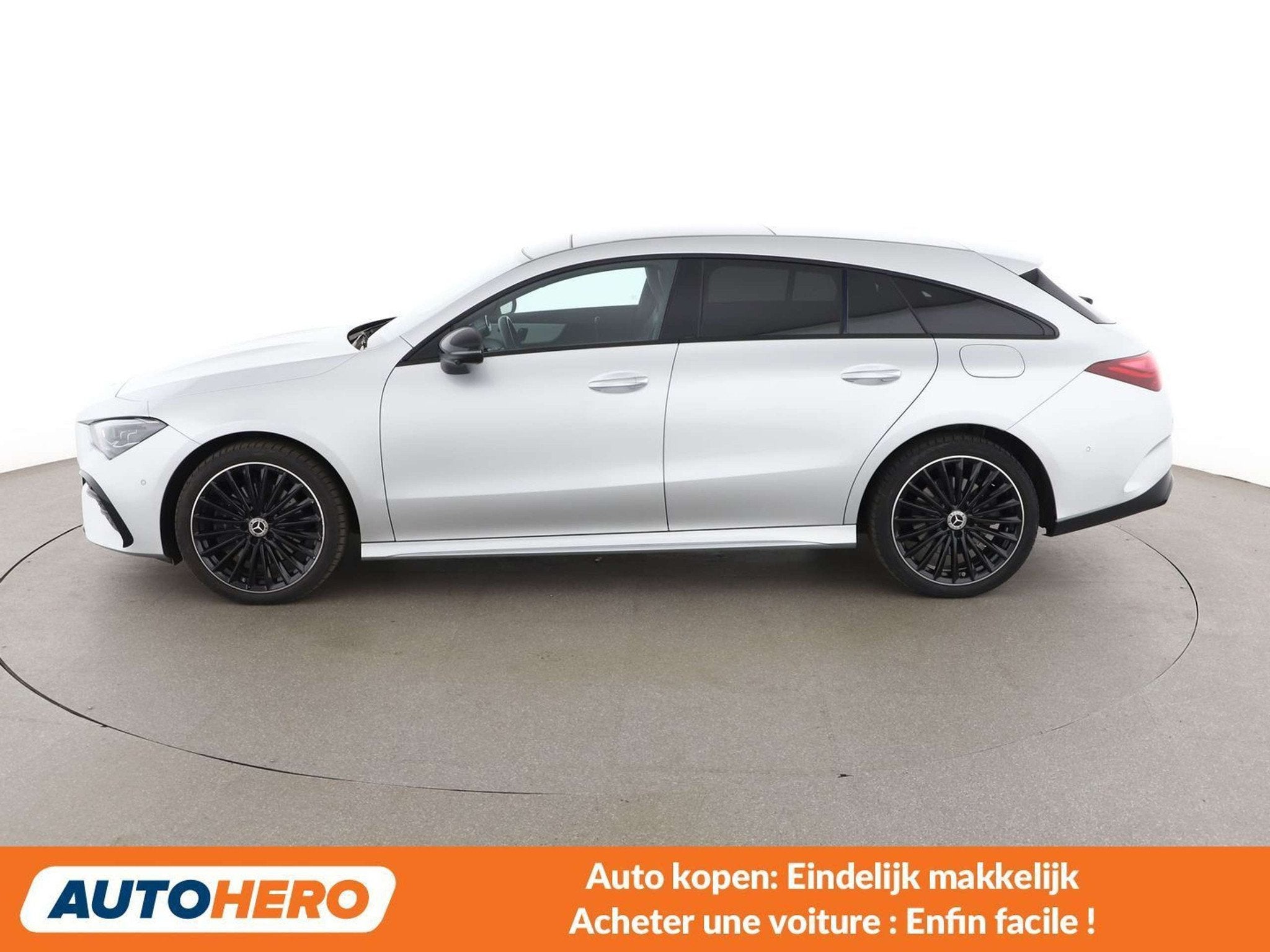 Mercedes-Benz CLA-Klasse 250 CLA 250e Shooting Brake AMG Lin, Achat, Noir, 5 portes, Automatique