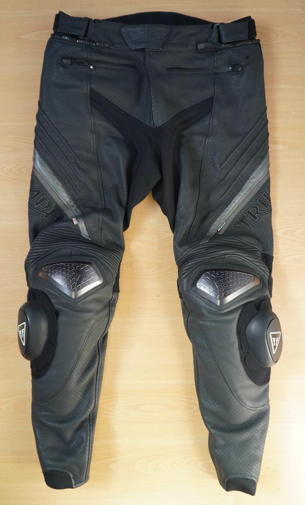 Pantalon cuir perforé Triumph, Motoren, Kleding | Motorkleding, Nieuw met kaartje, Broek | leer, Ophalen of Verzenden, Dames