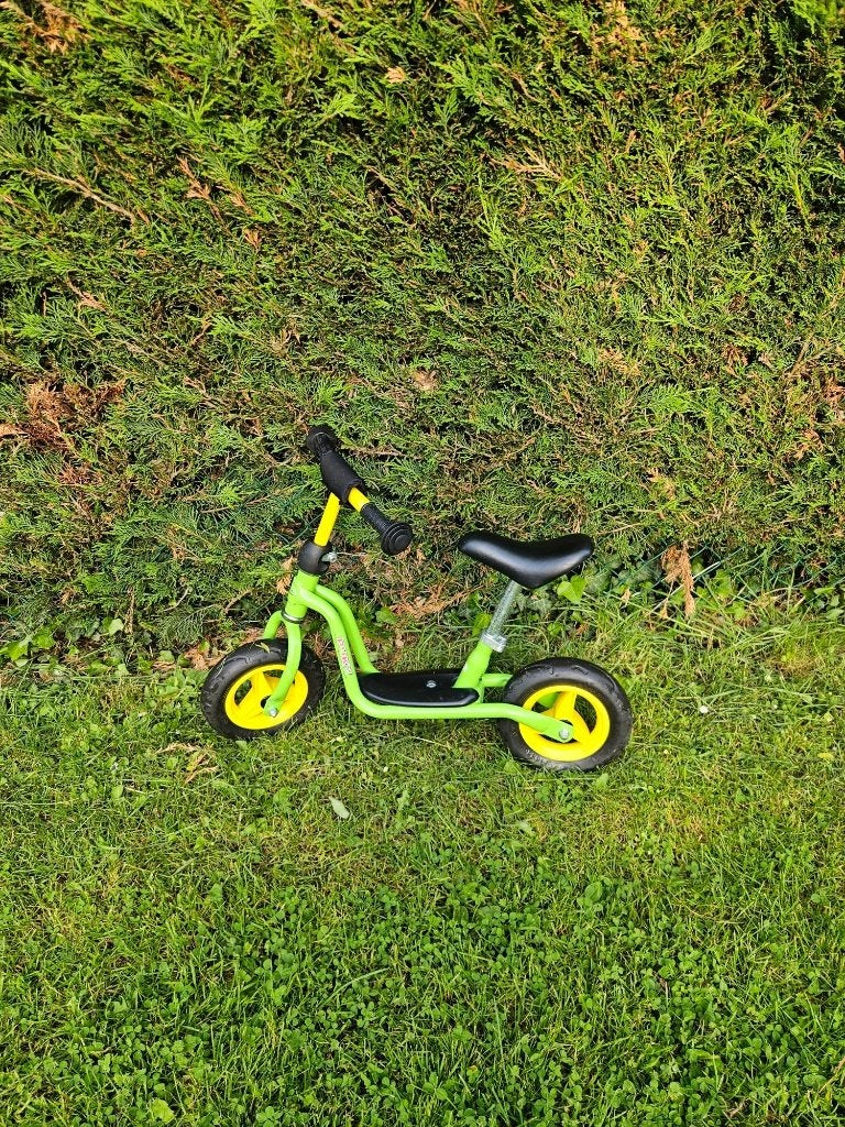 Draisienne Puky robuste avec sangle de transport originale, Kinderen en Baby's, Speelgoed | Buiten | Voertuigen en Loopfietsen