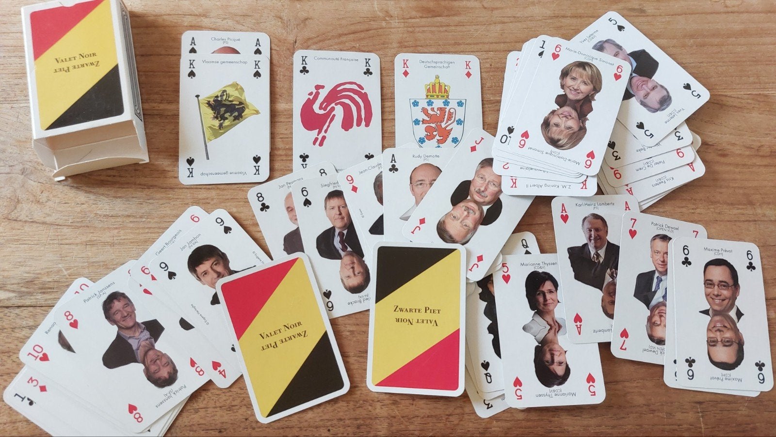 Jeu de cartes politique belge 2011 « Valet Noir /Zwarte Piet, Verzamelen
