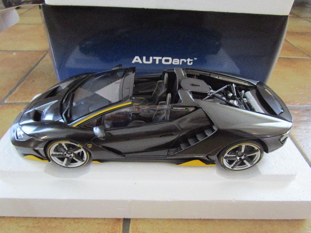 autoart 1:18 lamborghini centenario roadster, Hobby & Loisirs créatifs, Voitures miniatures | 1:18, Enlèvement ou Envoi, Comme neuf