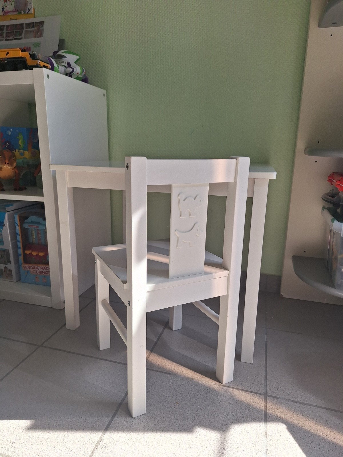 Kindertafel en stoel, Kinderen en Baby's, Ophalen, Gebruikt