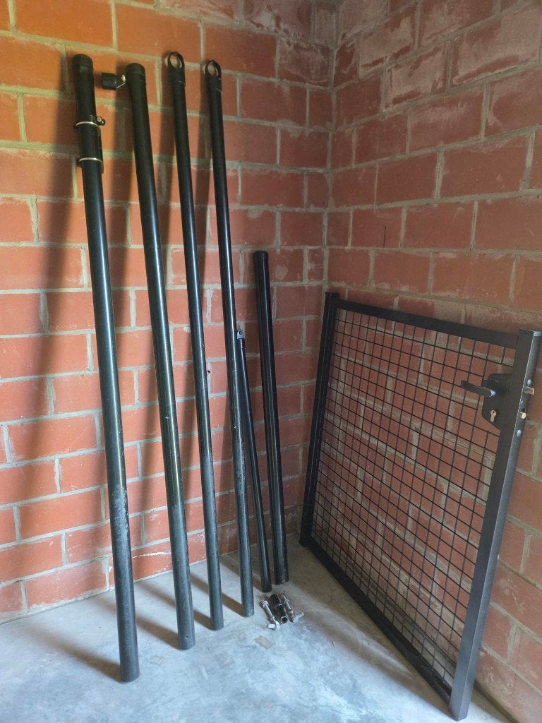 Poort en palen omheining, Ophalen, Met poort, Gebruikt, Tuinhek
