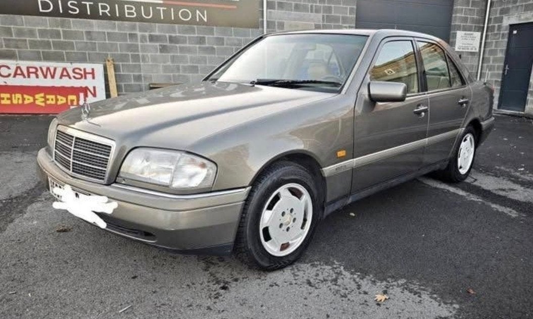 Mercedes Ancetre C250D *1995*, Autos, Entreprise, Diesel, Achat