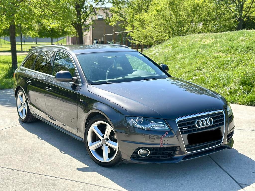 Audi A4 2.0 tfsi Quattro S-Line * Gekeurd voor verkoop*, Auto's, Audi, Bedrijf, A4, Trekhaak, Benzine, Ophalen