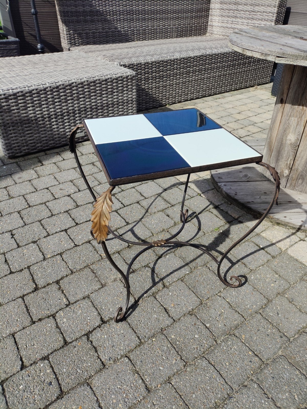 vintage bijzettafel of plantentafel, Huis en Inrichting, Ophalen, Minder dan 45 cm, Minder dan 55 cm, Gebruikt