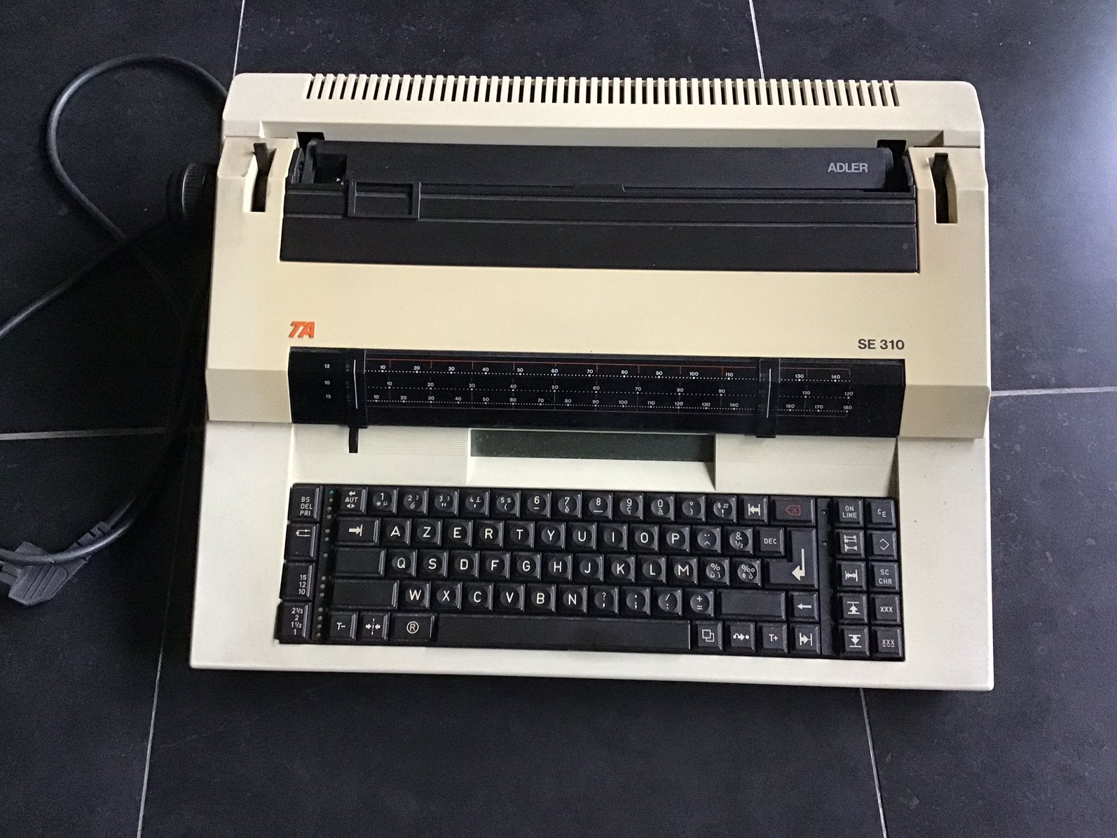 Electronische typemachine TA Triumph-Adler SE 310, Diversen, Ophalen, Gebruikt