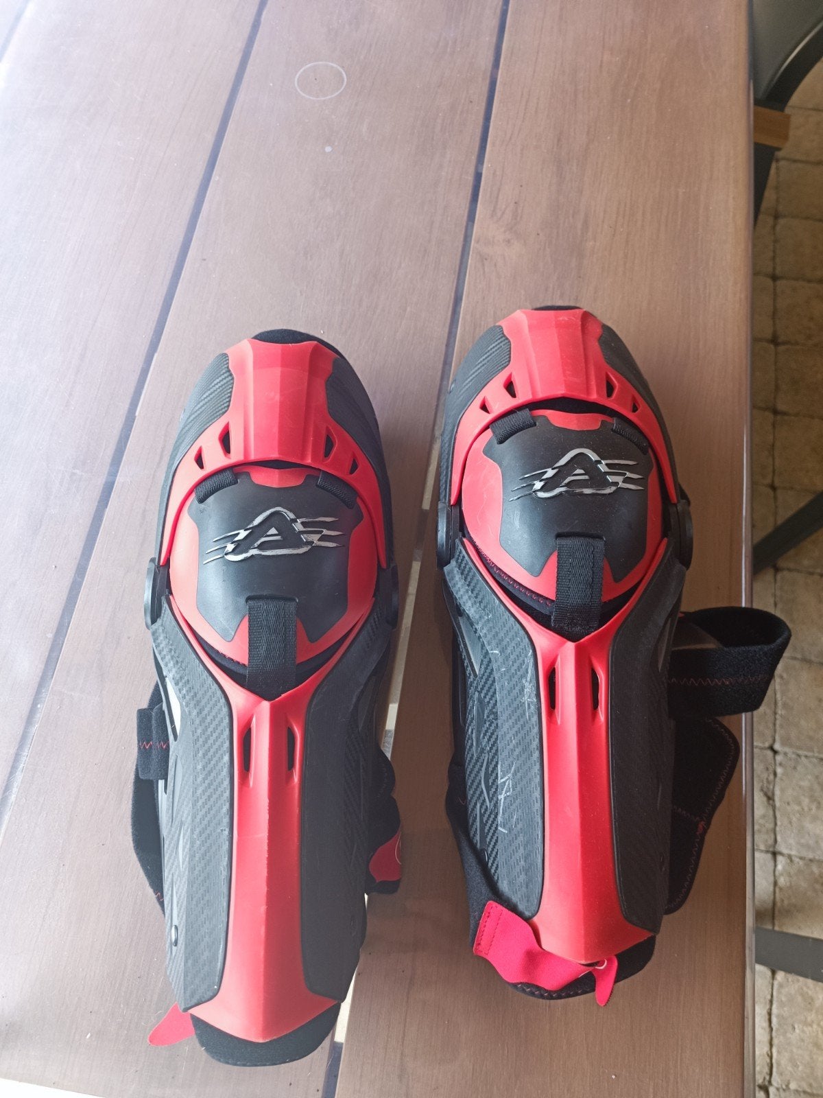 Genouillere moto acerbis gorilla