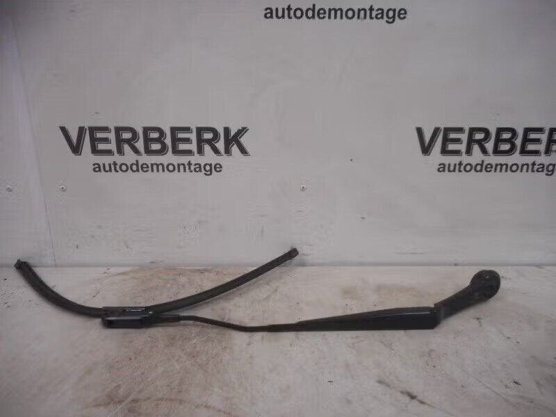 RUITENWISSERARM RECHTS VOOR Ford Focus (cm5117b589bb), Enlèvement ou Envoi, Henry-Ford-Straße 1 50735 Köln, DE, Ford-Werke GmbH