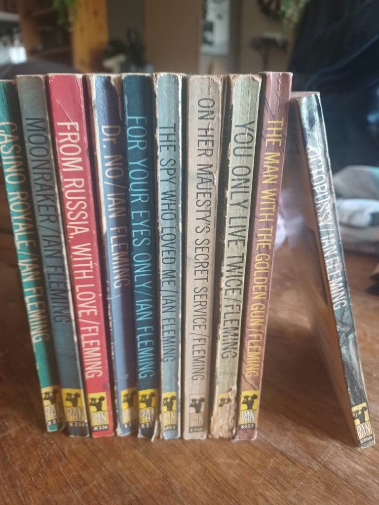 Pan James Bond, Livres, Enlèvement ou Envoi, Utilisé, Ian Fleming