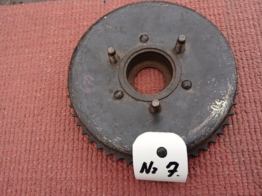 Numéro 7. Pignon arrière pour moto anglaise, Enlèvement ou Envoi, Neuf