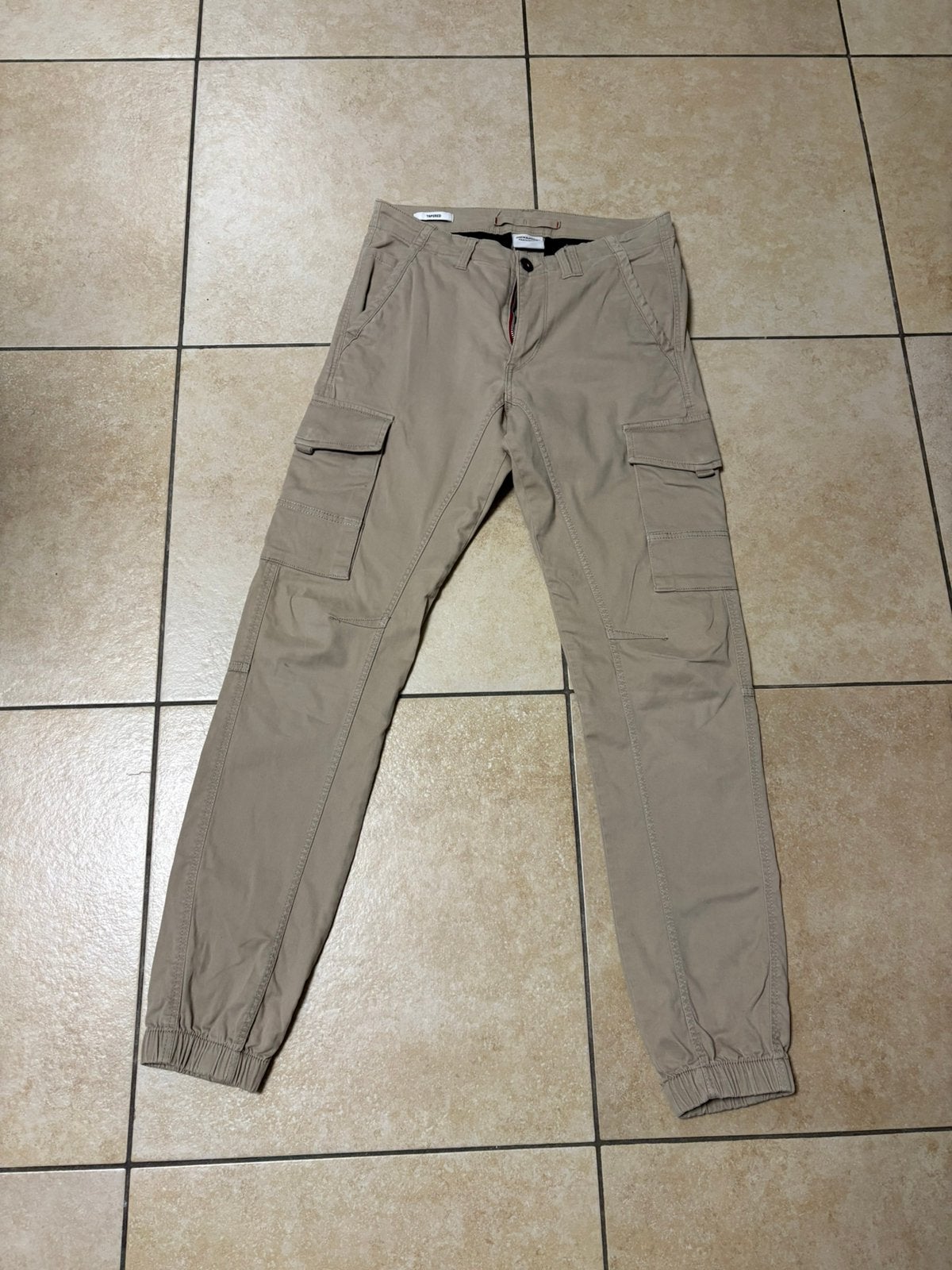 Beige broek maat 30/34 ( Jack&Jones), Ophalen of Verzenden, Zo goed als nieuw, Beige