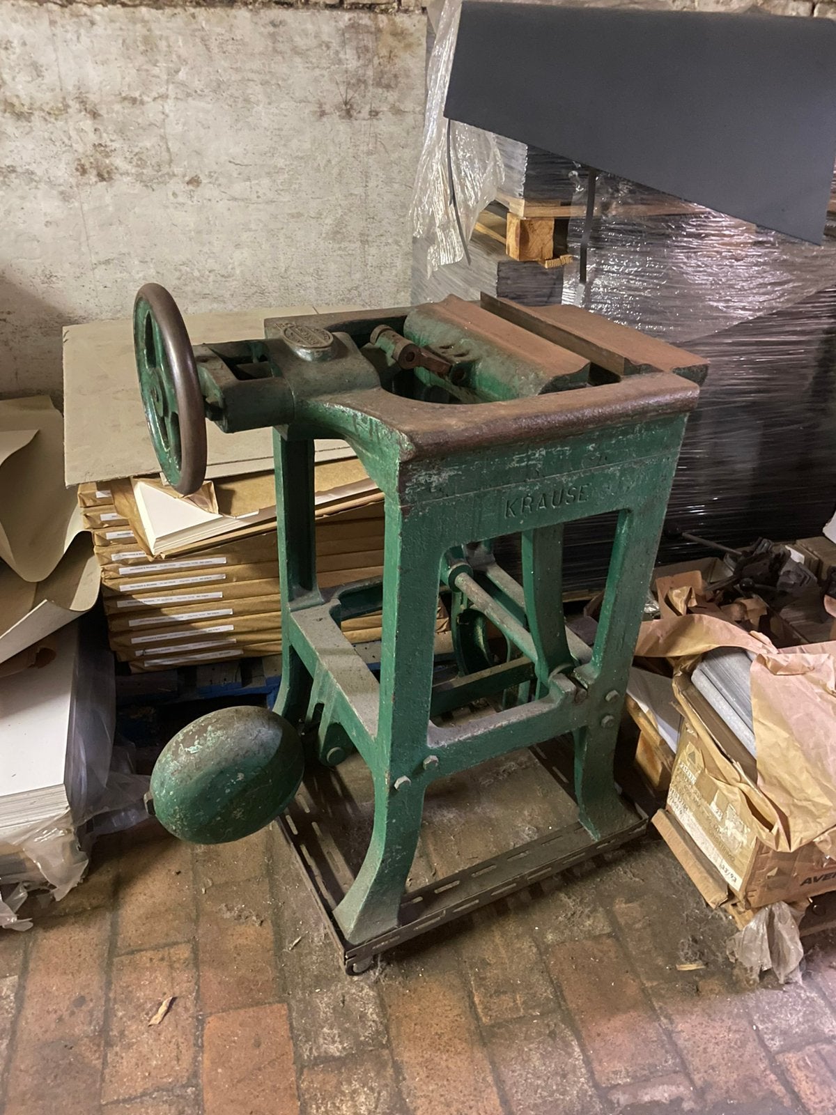 Presse à relier polyvalente en fonte. Krause, Bricolage & Construction, Enlèvement ou Envoi, Comme neuf