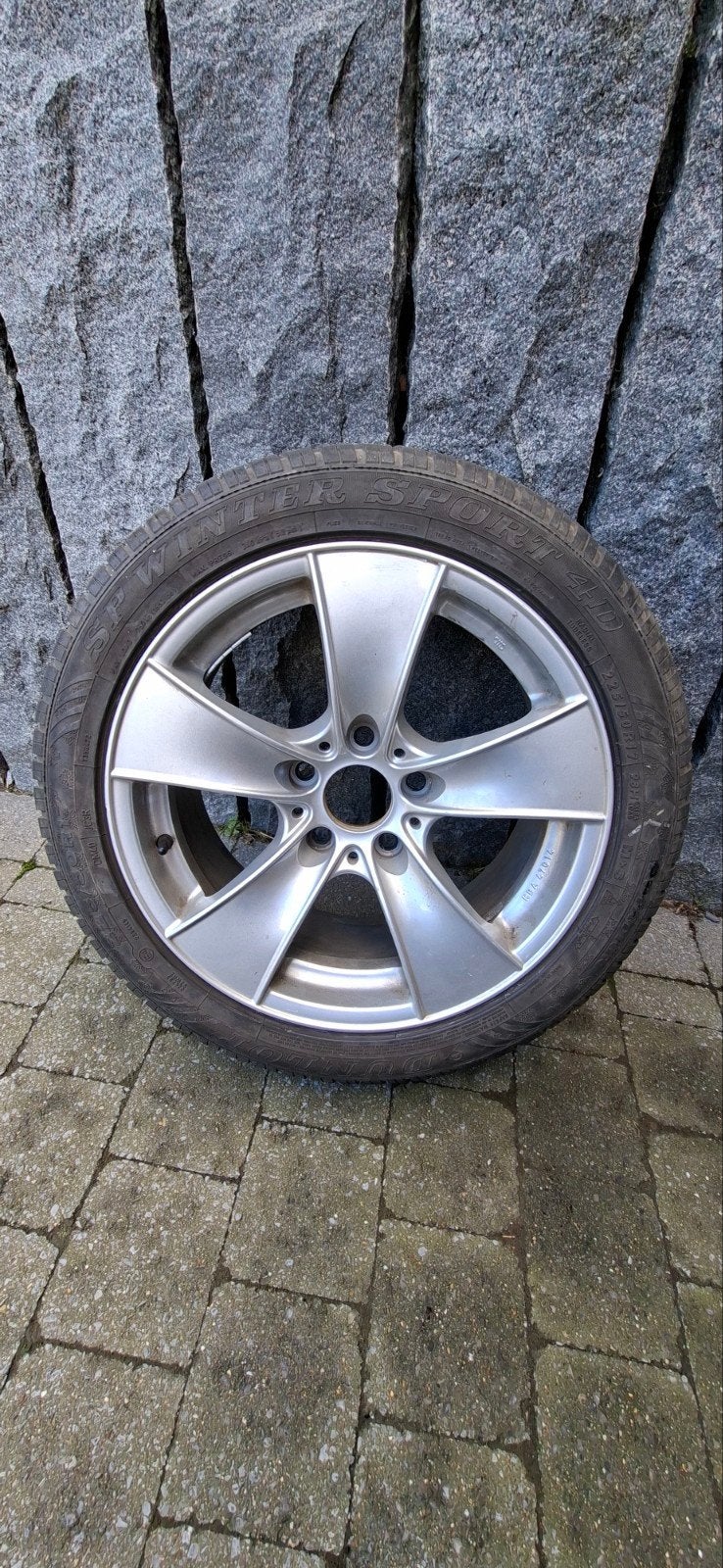 pneu D"hiver +jantes BMW, Enlèvement, Pneus hiver, Jante(s)
