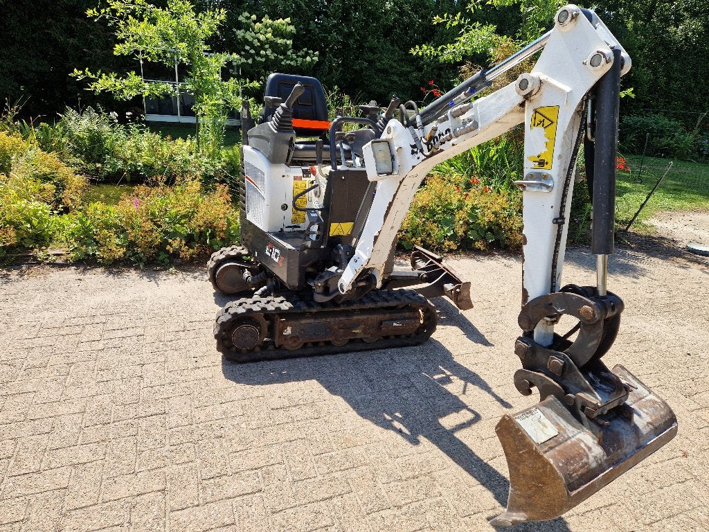 minigraver bobcat e10, Ophalen