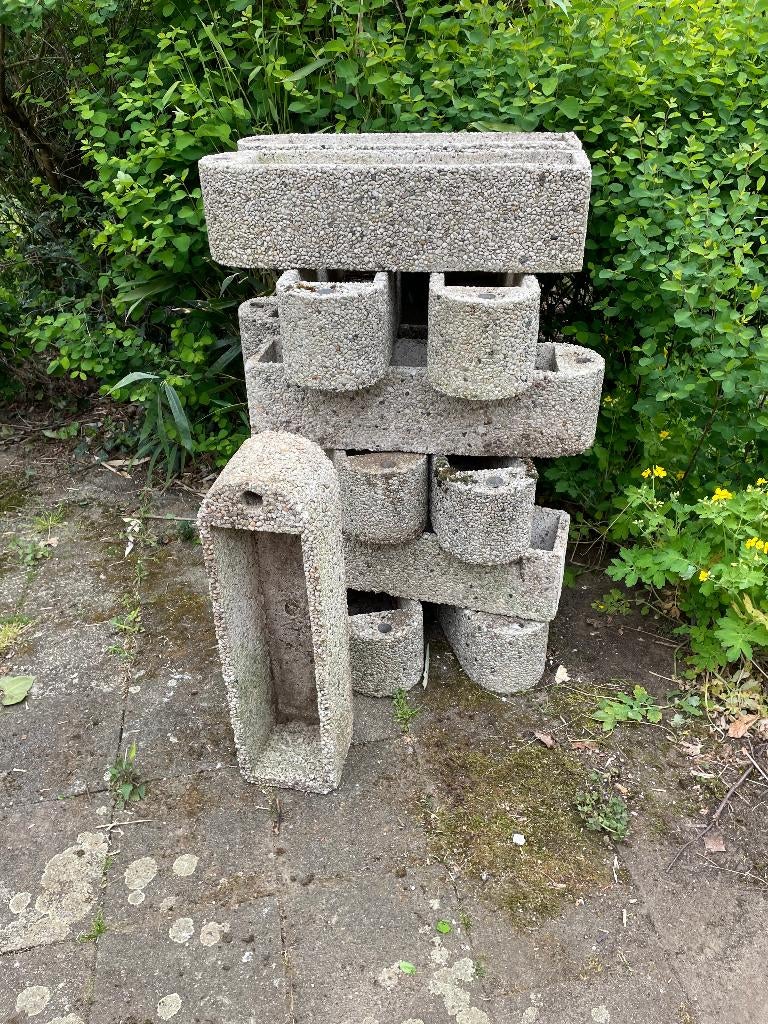 Stenen bloembakken (13 stuks), Jardin & Terrasse, Bacs à fleurs & Jardinières, Utilisé, Pierre, Jardin, 60 cm ou plus, Moins de 60 cm
