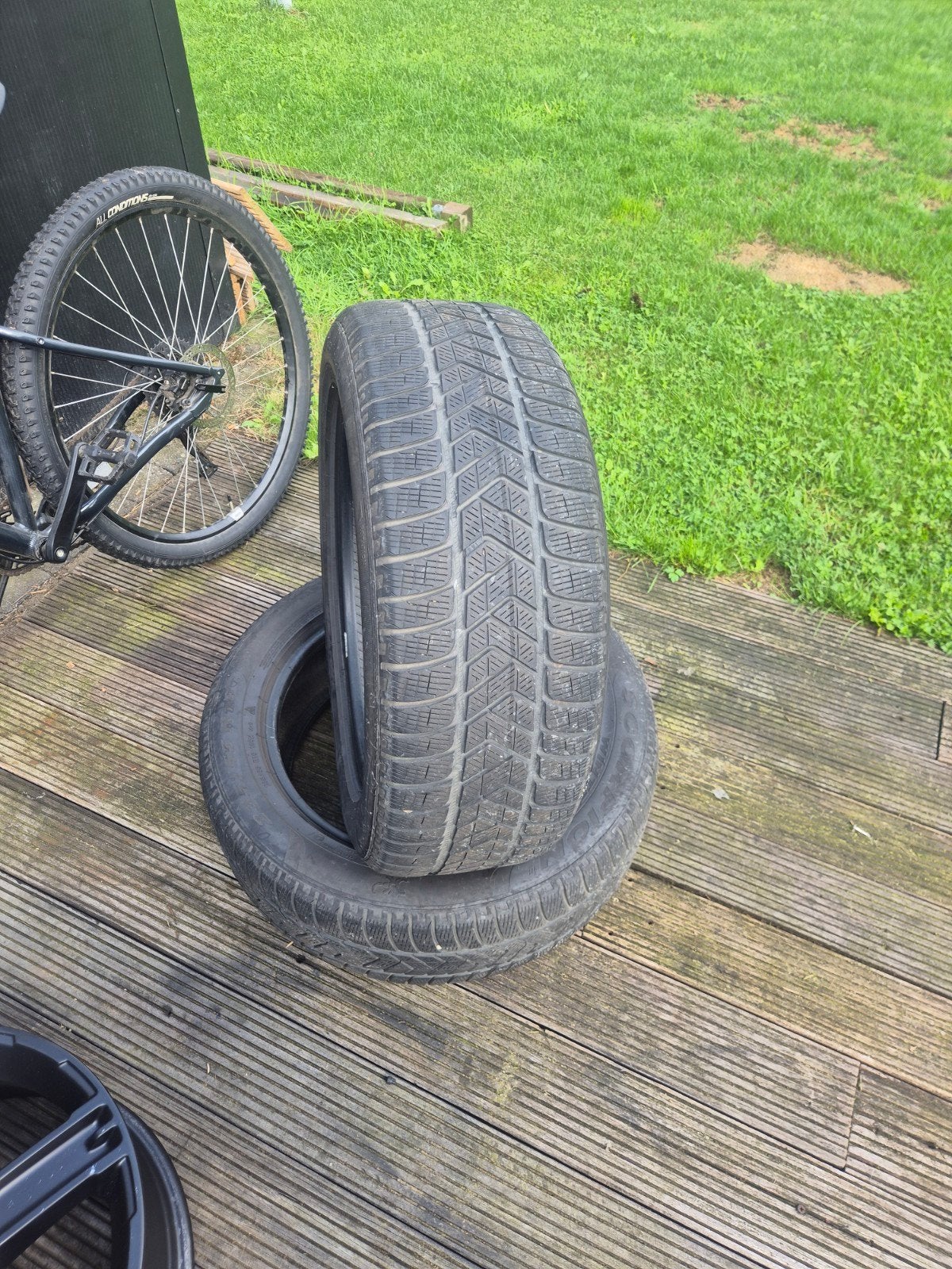 Pirelli Winterbanden 235/55 R19 105H M+S, Enlèvement