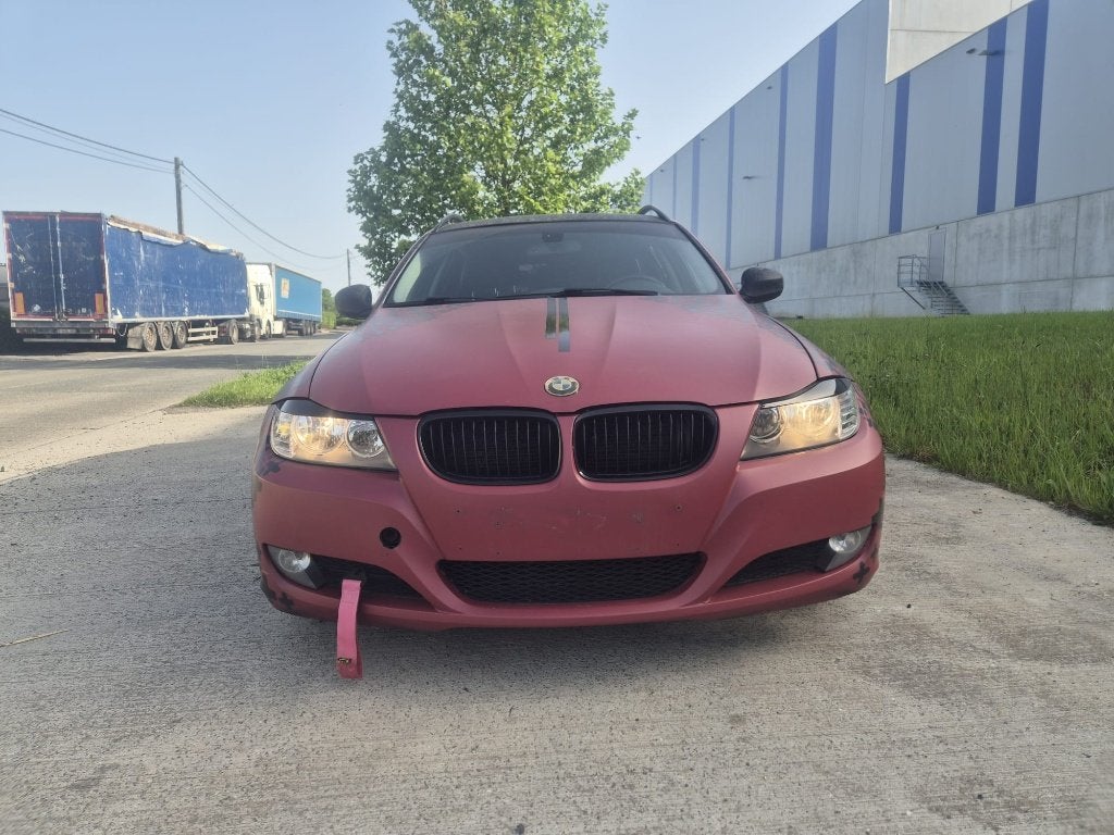 Boîte Automatique BMW 318 Break 2.0 Diesel, Auto's, Automaat, Euro 5, Bedrijf, 5 deurs
