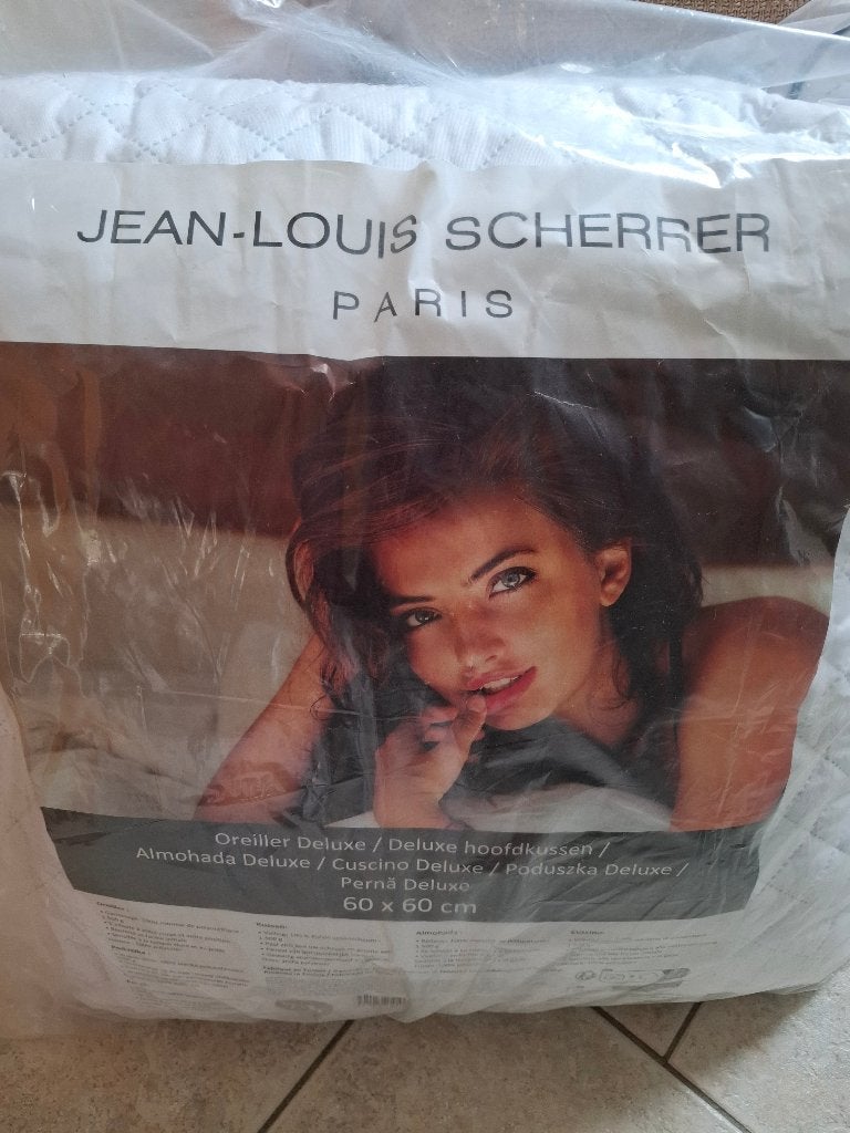 Deux Oreiller de luxe jean Louis scherrer Paris, Ophalen, Beige, Kussen, Ademend