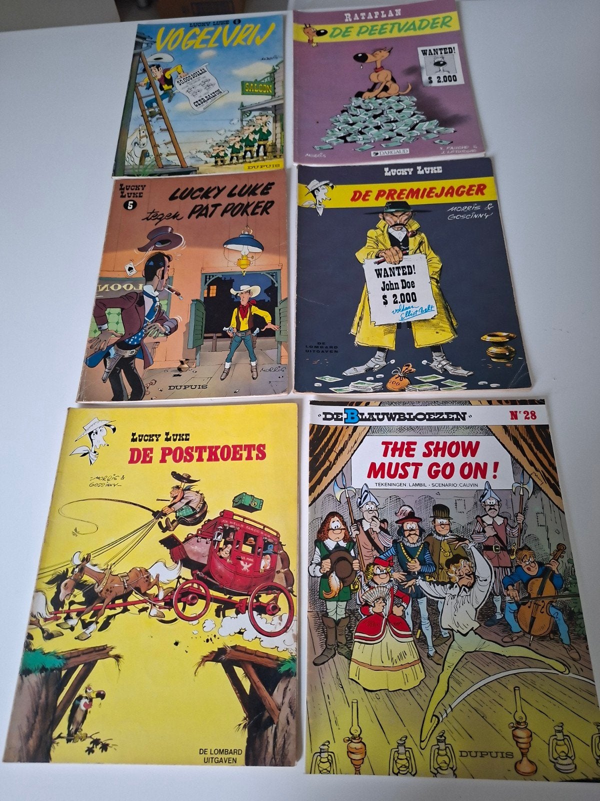 strips van Lucky Luke , Rataplan en De Blauwbloezen, Boeken, Ophalen