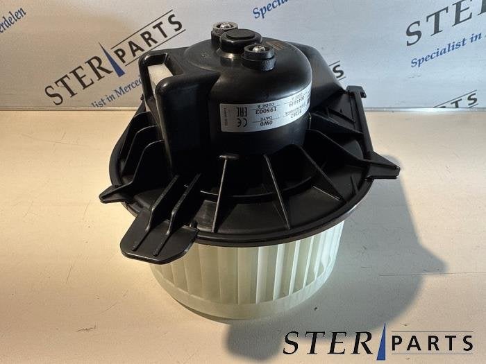 Moteur de ventilation chauffage d'un Mercedes Citan, Autos : Pièces & Accessoires, Neuf, -, -, Enlèvement ou Envoi