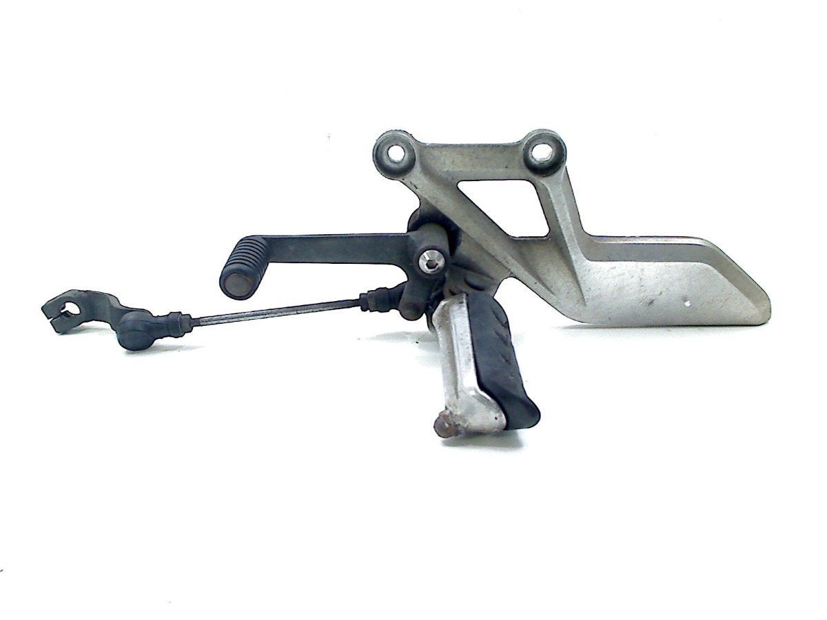 REPOSE PIEDS AVANT GAUCHE Honda (50700KYJ900), Motos, Dhr. S. di Majo, Utilisé, Info@cama-motorparts.nl, P.J. Troelstraweg 8 8
3144 CX  MAASSLUIS, NL