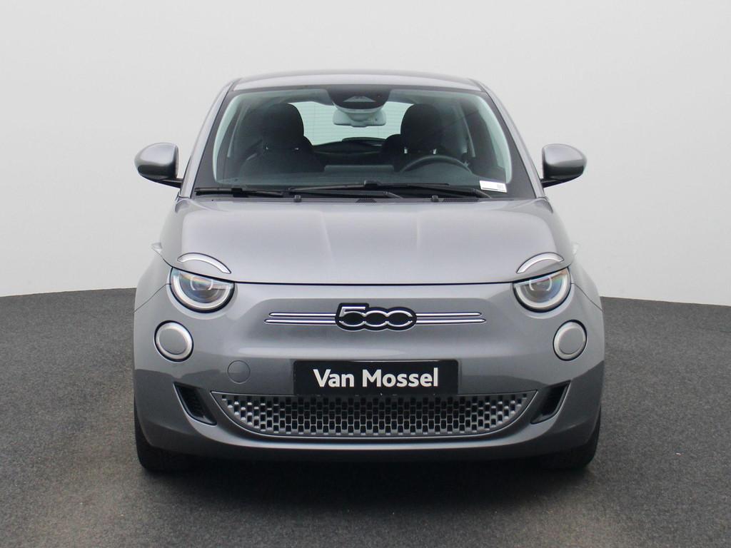 Fiat 500 500e 42 kWh Icon NAVI | Sensoren | Zetelverwarming, Auto's, 4 zetels, Stof, 1365 kg, Zilver of Grijs