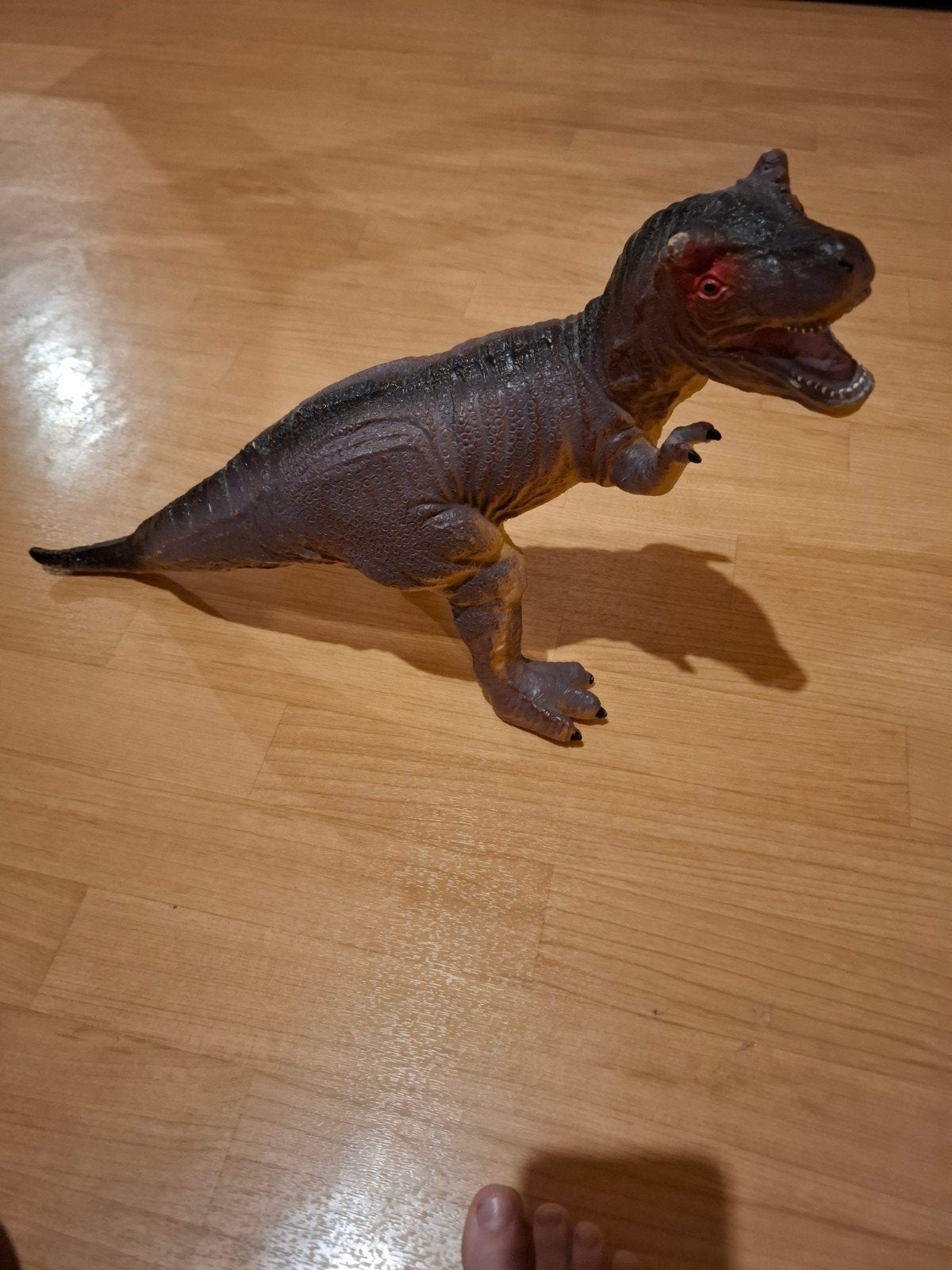 t-rex, Nieuw