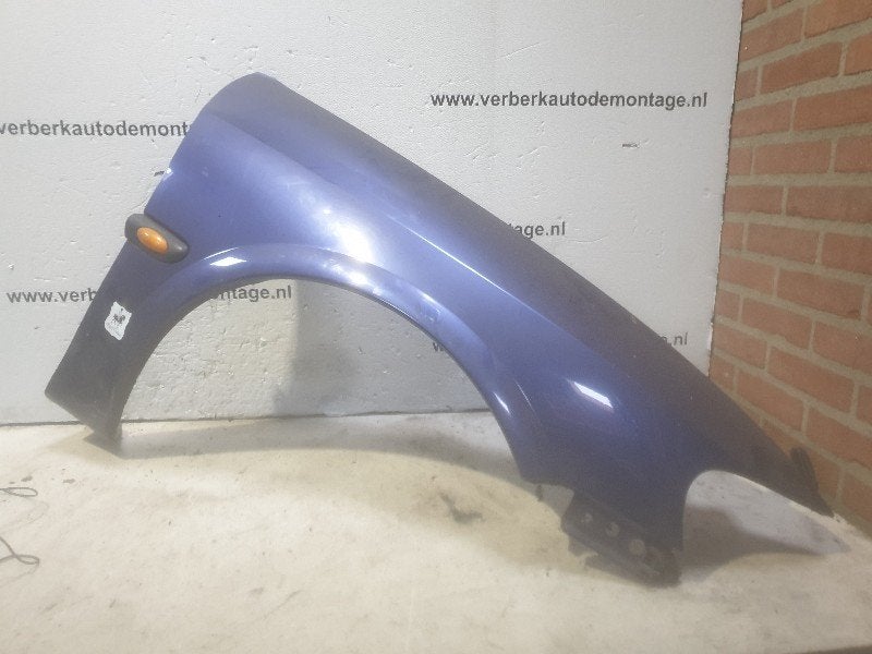 SPATBORD RECHTS VOOR Opel Vectra B (38) (01-1995/07-2003), Gebruikt, Opel, Opel Automobile GmbH, Spatbord